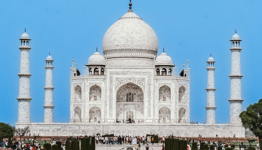 Golden Triangle Tour: 4 Nights / 5 Days – A Perfect Blend of Culture, History & Luxury 8 Golden - Taj Mahal